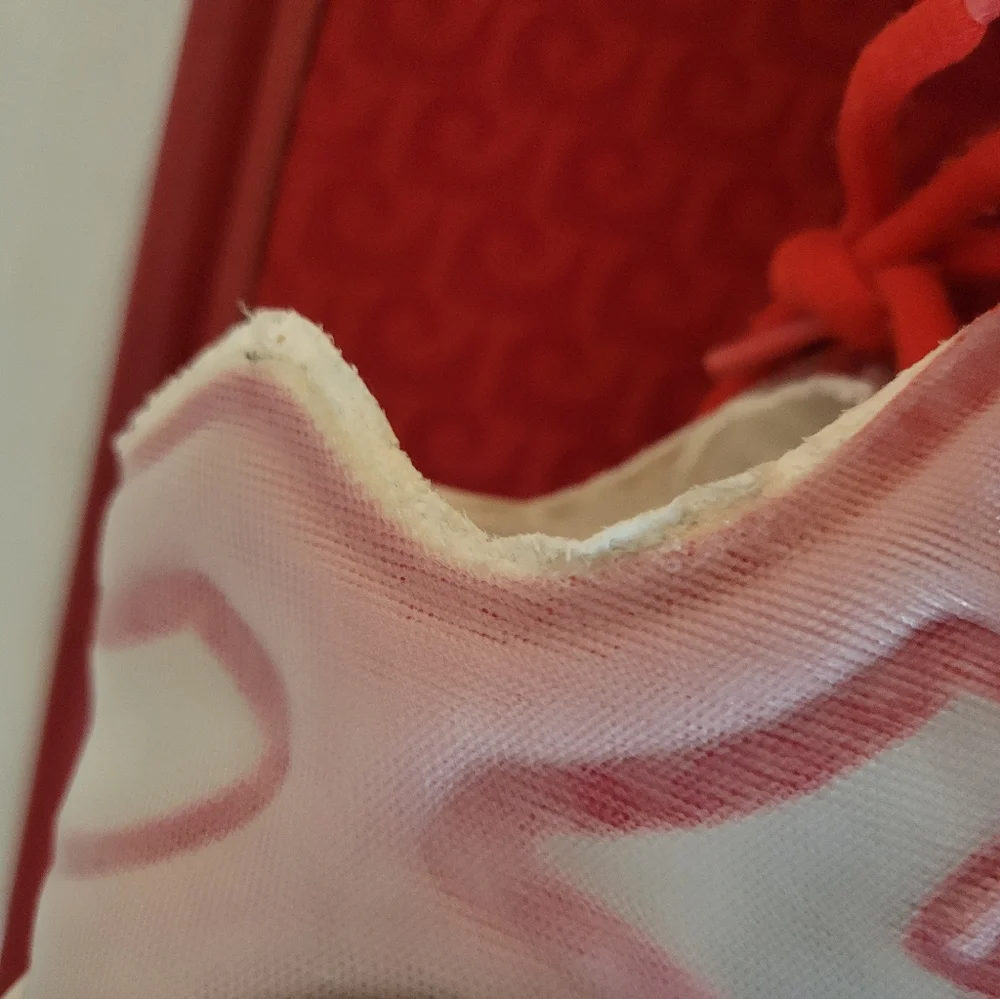 Authentic Chanel 19P Cruise Mesh & Lycra CC Logo Low-Top Sneakers White/Red - Picture 12 of 16